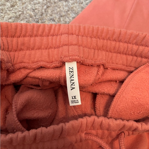 Zenana Outfitters Terracotta Joggers - Picture 2 of 3
